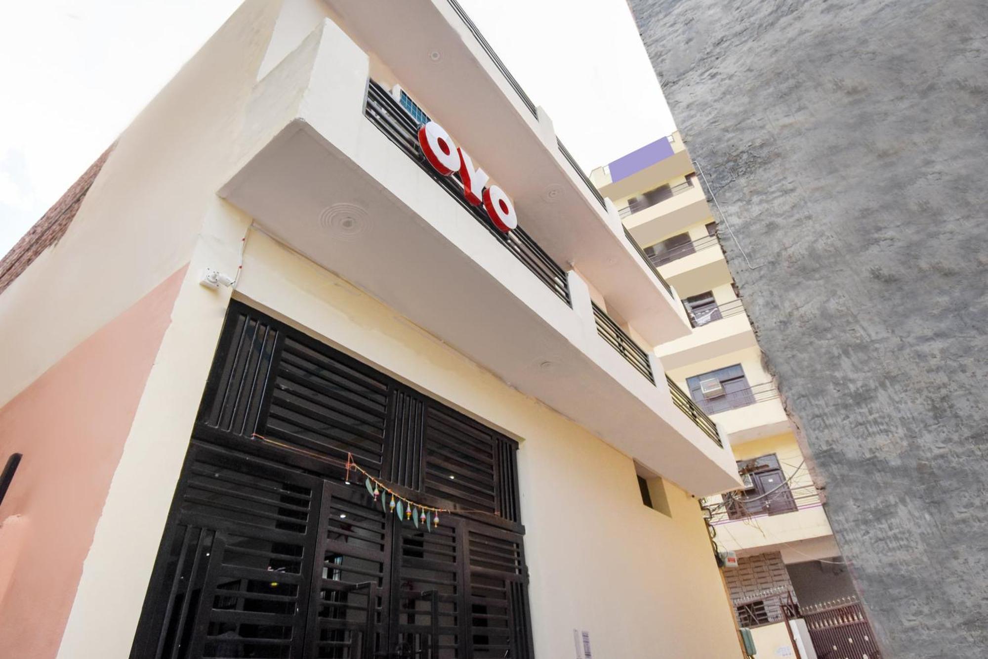 OYO 48981 Hotel HC Residency Landran Exterior foto